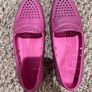 Pink glitter floafers
